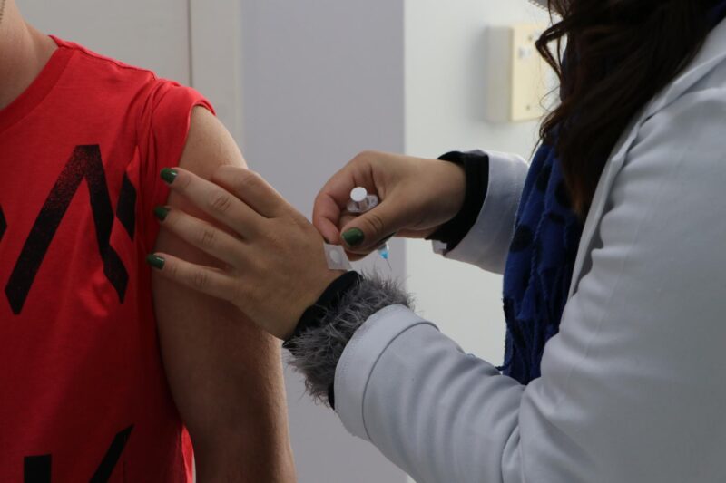  Alunos da APAE são vacinados contra o vírus influenza