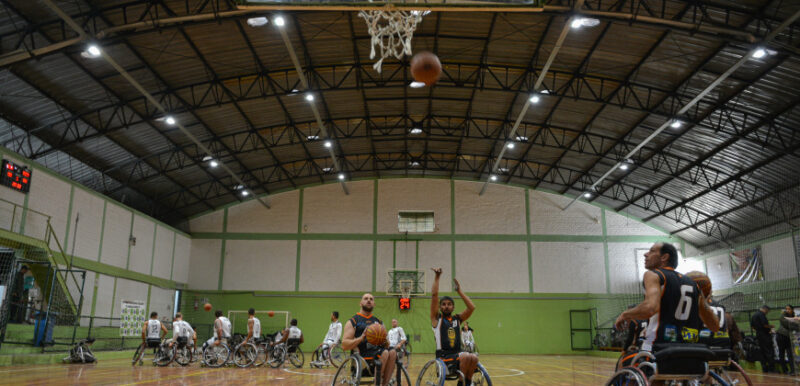  Começou, em Pinhais, o Campeonato Paranaense de Basquete em Cadeira de Rodas