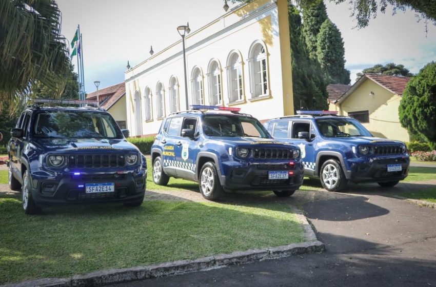  Guarda Municipal de São José dos Pinhais recebe novas viaturas para reforçar a segurança pública