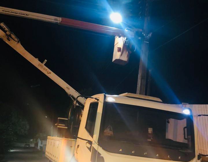  Prefeitura de Mandirituba promove troca de lâmpadas